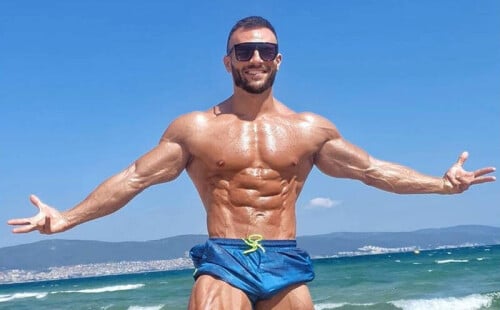 Muscle Dom Cam Guy Joshua Wants To Own You